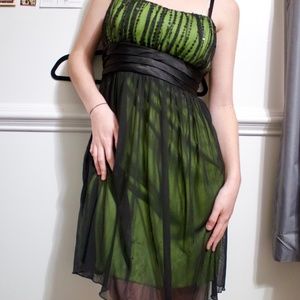 Green Mesh Overlay Short Dress